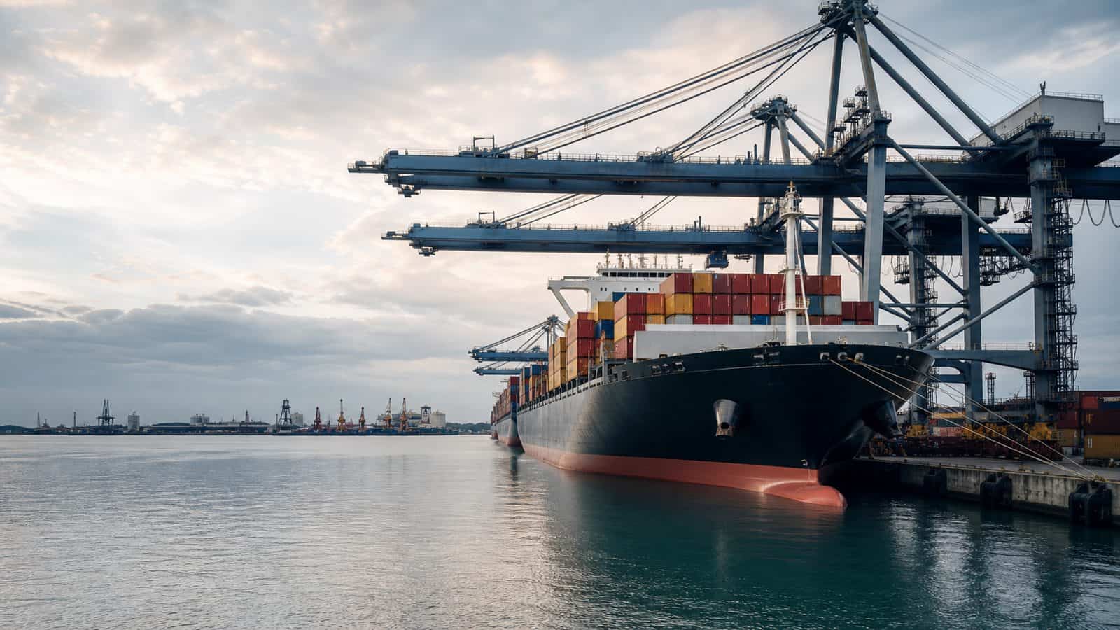 Container operations at a Gulf Coast port serving Mobile-area businesses